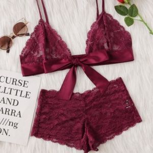 FLASH SALE PRICE JUST DROPPED💥💥🌠Lingerie